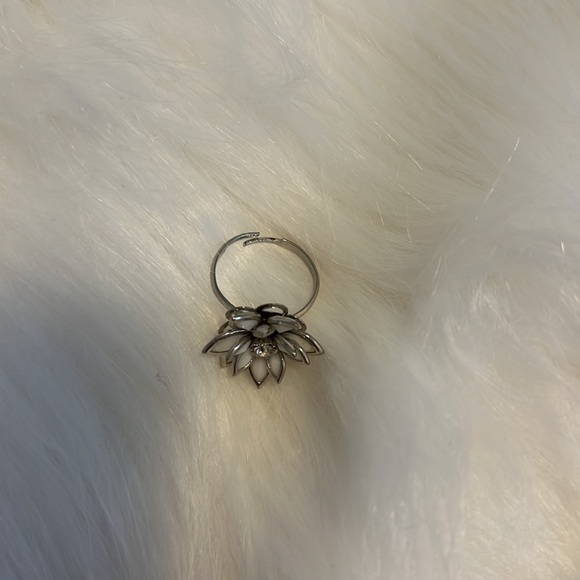 Adjustable Ring - Picture 2 of 2